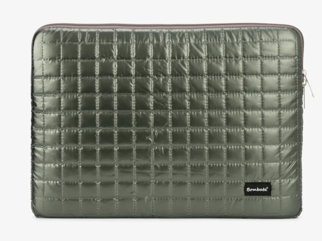 Bombata Futrola BOMBATA 100gr sleeve 15,6"/16" Khaki Green Slika 1